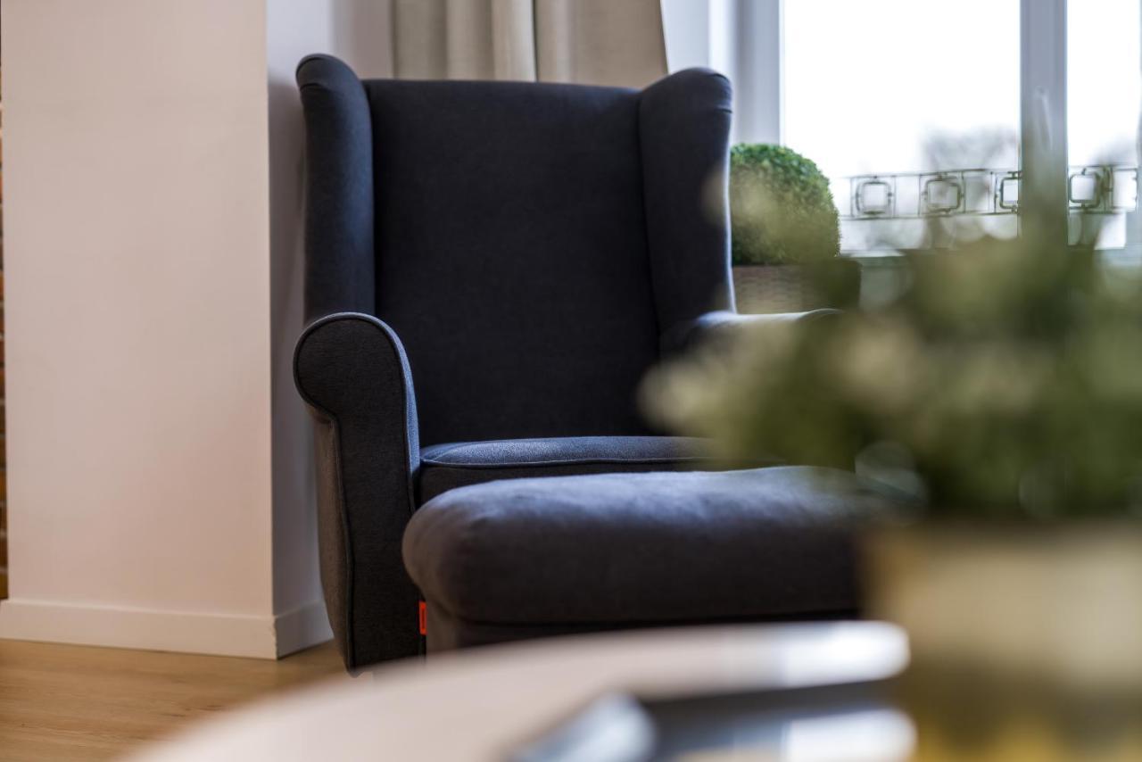 Apartment Poznan Mtp Chelmonskiego By Noclegi Renters Dış mekan fotoğraf
