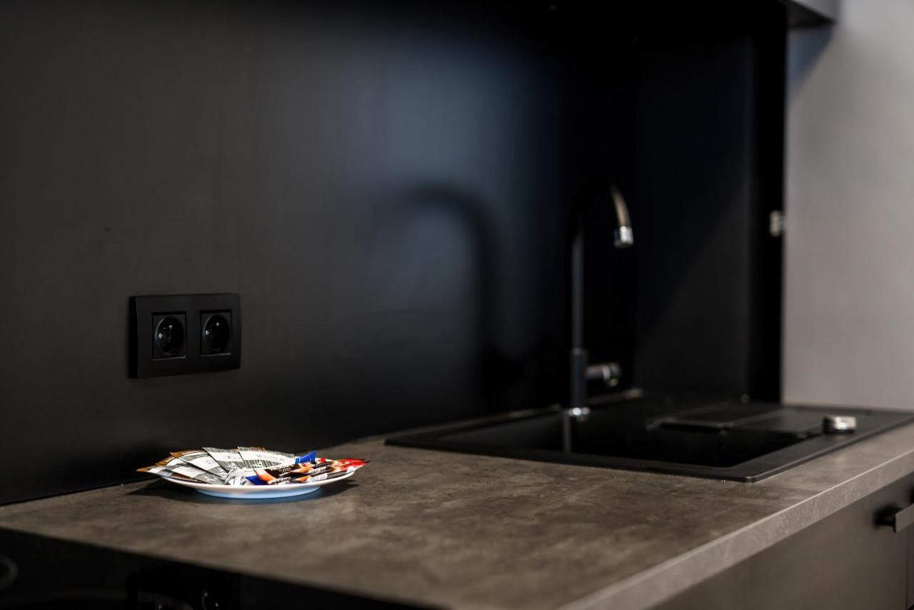 Apartment Poznan Mtp Chelmonskiego By Noclegi Renters Dış mekan fotoğraf