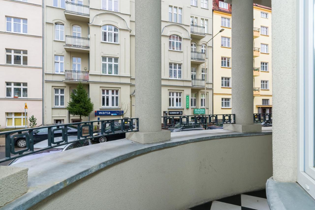 Apartment Poznan Mtp Chelmonskiego By Noclegi Renters Dış mekan fotoğraf